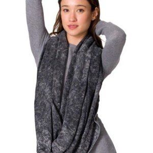 American Apparel Circle Scarf in Acid Wash
